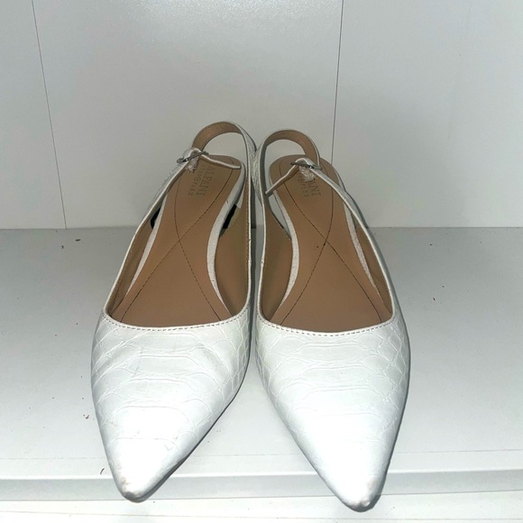 White pointed toe heels slingback heels kitten heels snakeskin heels - Picture 3 of 10